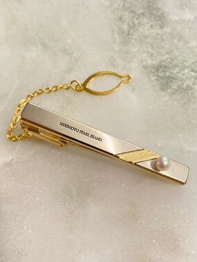 Mikimoto Pearl Tie Clip With Chain